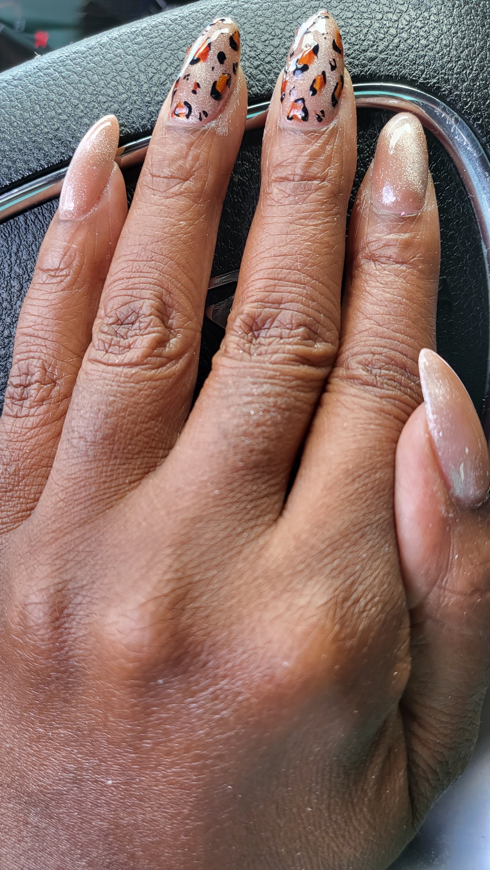 Renee Moore beauty bar nail photo 3
