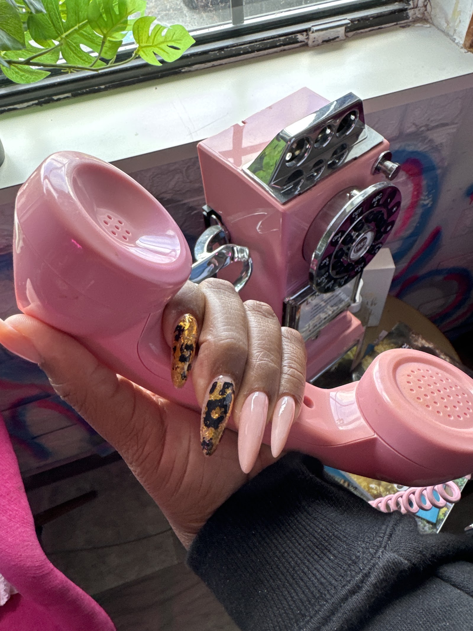 Renee Moore beauty bar nail photo 4